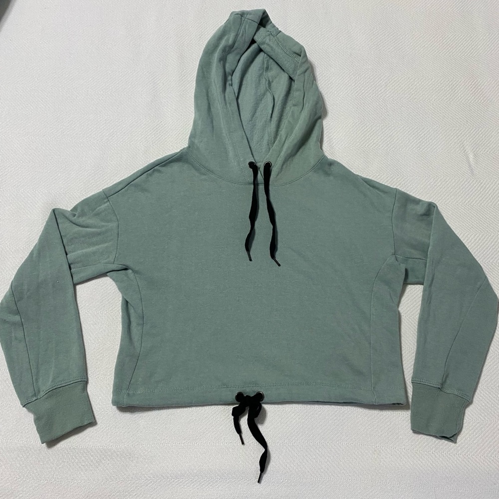 Sweatshirt - Picture 1 of 2